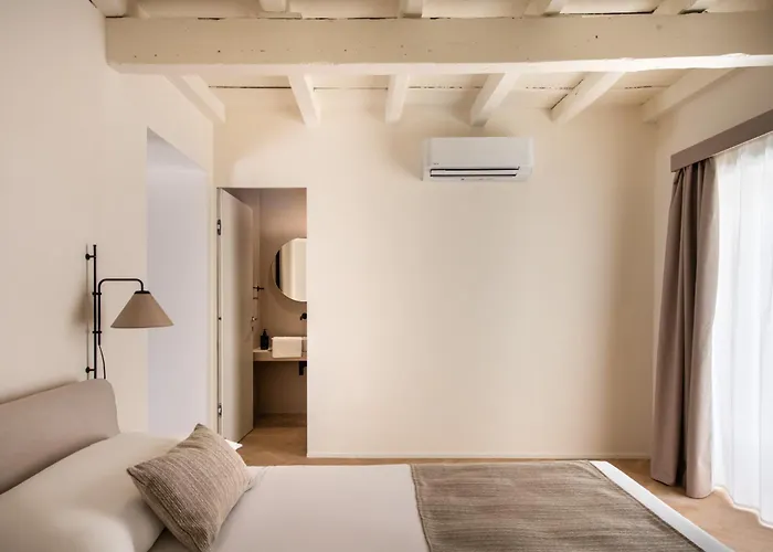 別荘 Palazzo Botta チェファル
