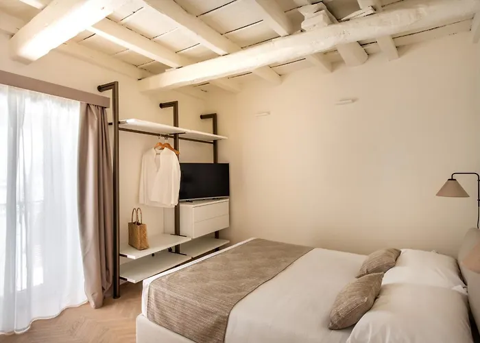 別荘 Palazzo Botta チェファル